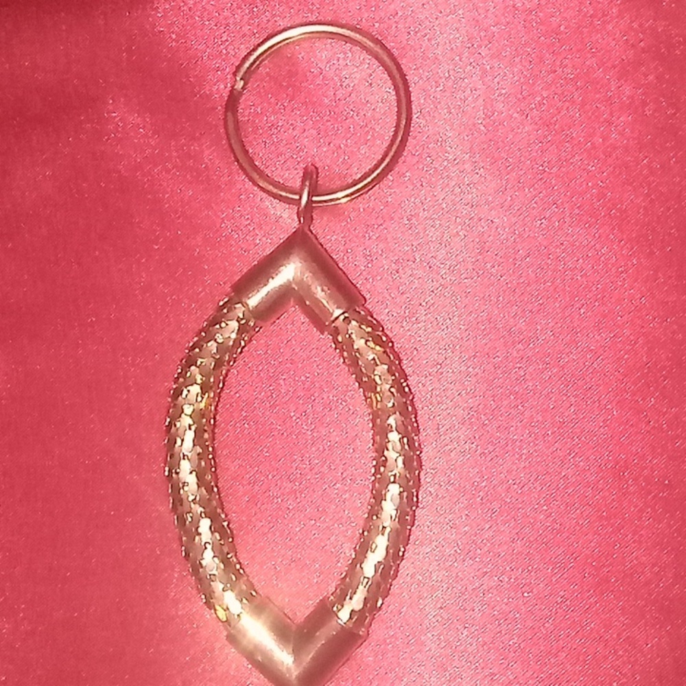 VINTAGE KEYCHAIN Copper 31/2 Inch Accessory - Picture 2 of 3